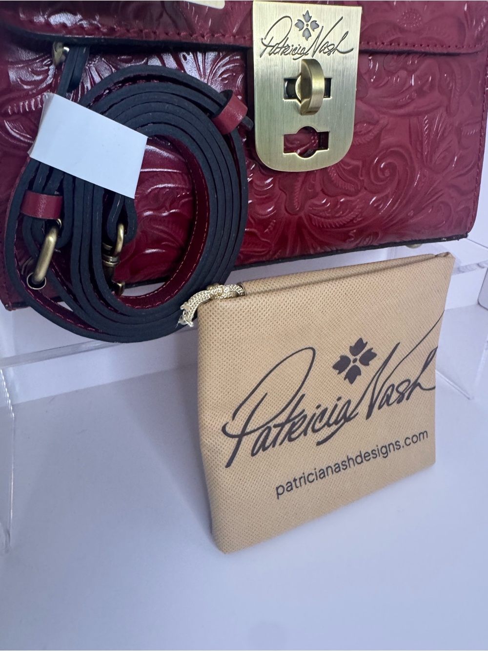 #438 Patricia Nash NWT Chauny Red Floral Burnished Tooled Leather Two-Way Bag - Picture 3 of 15